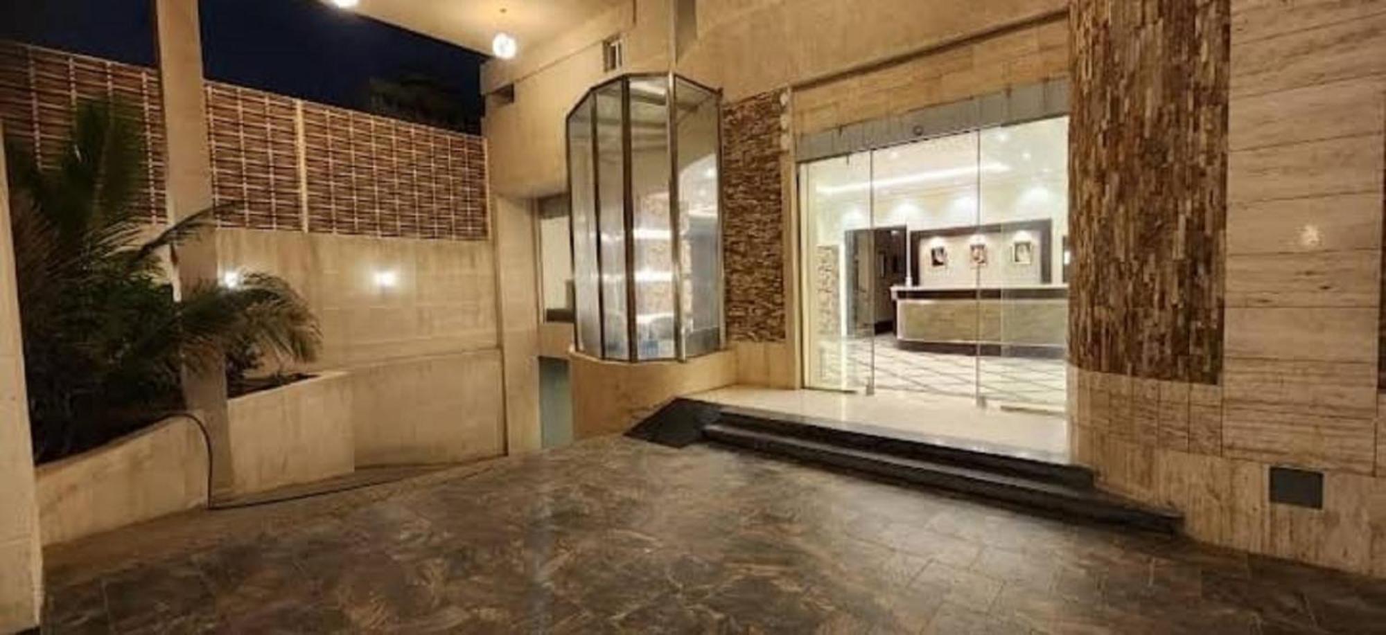 Al Jawharuha Al Bayda Serviced